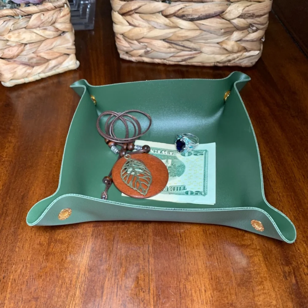 Snap Travel Valet Tray, Catchall, Vegan Leather
